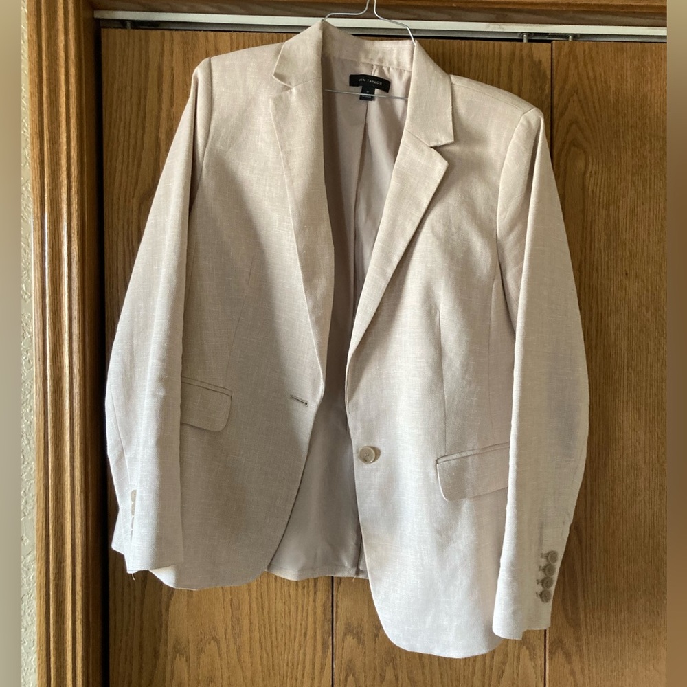 Ann Taylor One Button Blazer in Linen